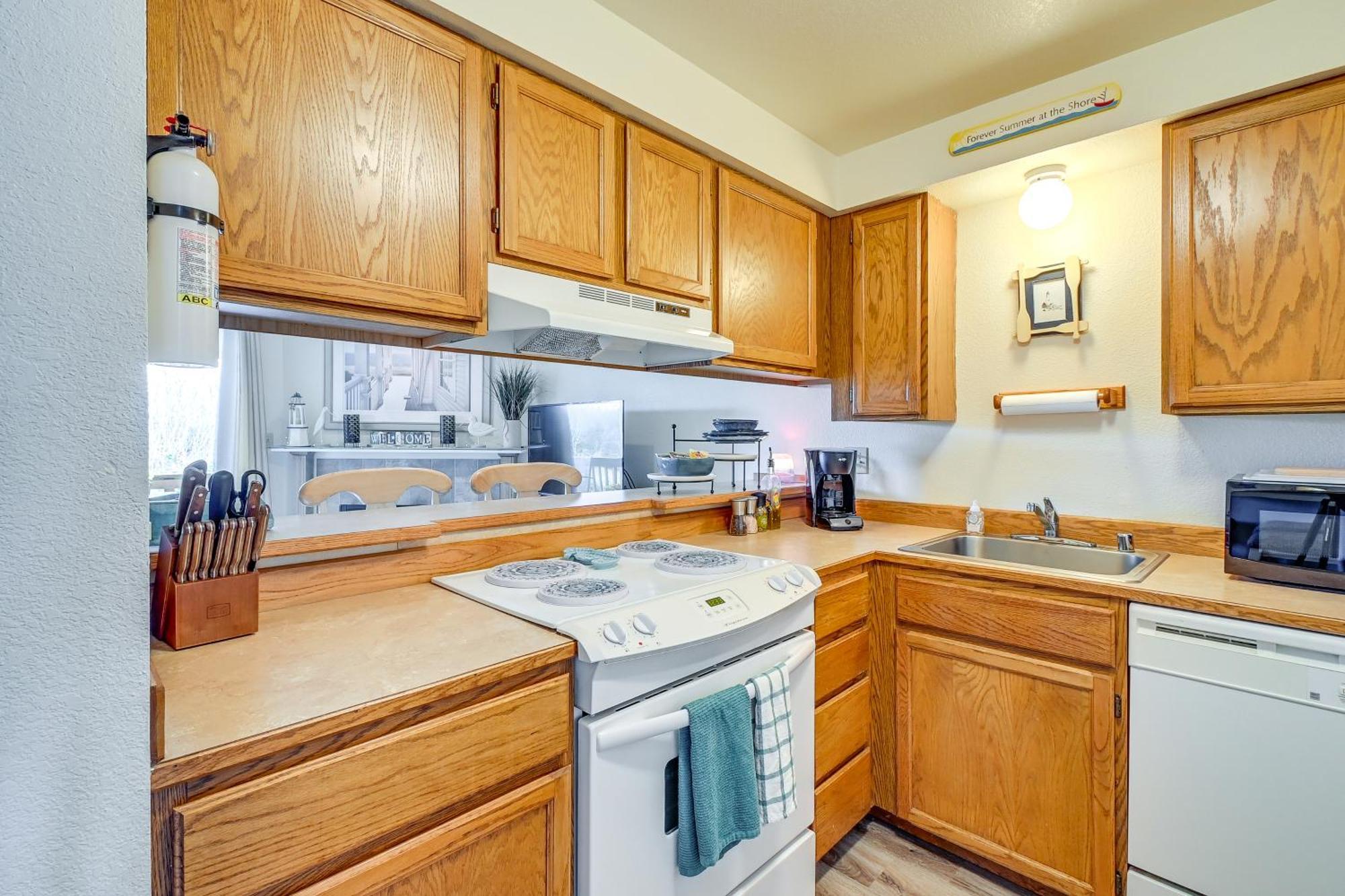 Ocean Shores Condo With Balcony Less Than 1 Mi To Beach! Экстерьер фото
